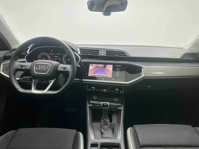 Audi Q3 — Фото автомобиля 15