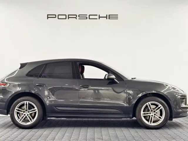 Porsche Macan — Фото автомобиля 16