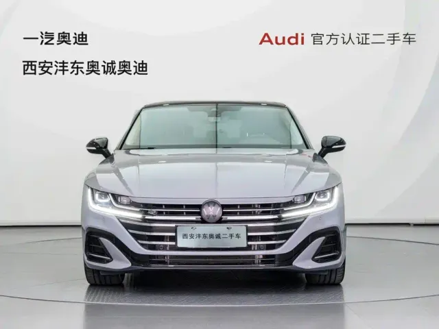 Volkswagen FAW-Volkswagen CC 2023 380TSI Eye-catching Edition — Фото автомобиля 2