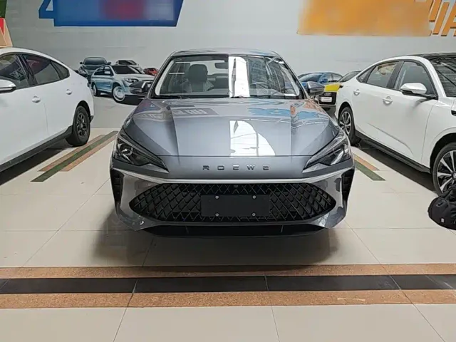 Roewe i5 — Фото автомобиля 2