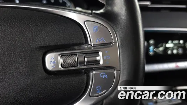 Genesis GV70 2.2 Дизель AWD — Фото автомобиля 28