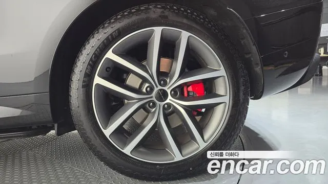 Land Rover Range Rover Sport — Фото автомобиля 19