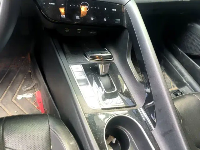 Hyundai Elantra — Фото автомобиля 13