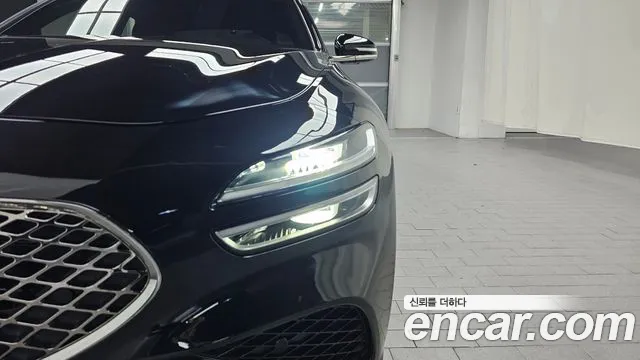 Genesis G70 — Фото автомобиля 21