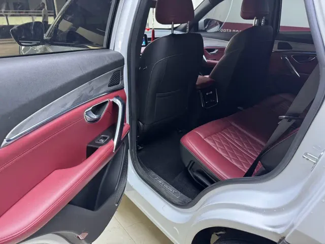 Jetour X70 Plus — Фото автомобиля 12