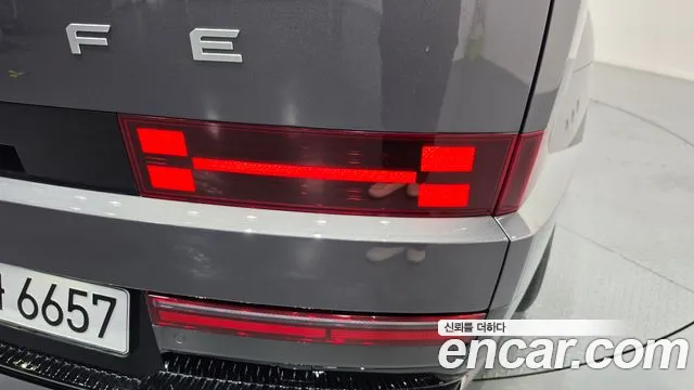 Hyundai Santa Fe MX5 — Фото автомобиля 8