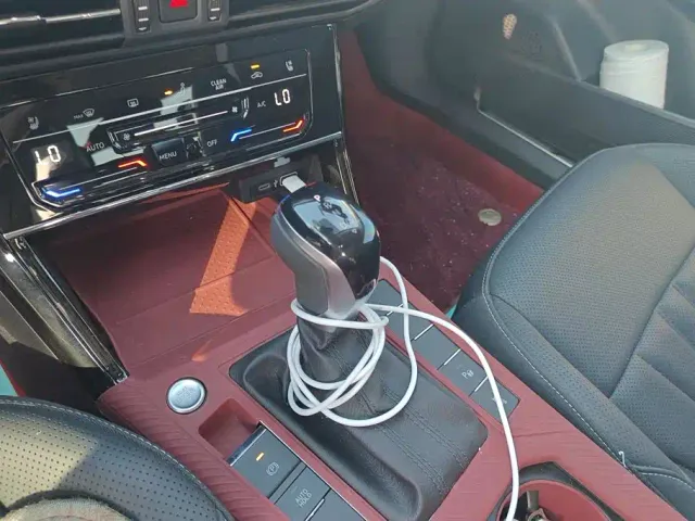 Volkswagen Passat — Фото автомобиля 16