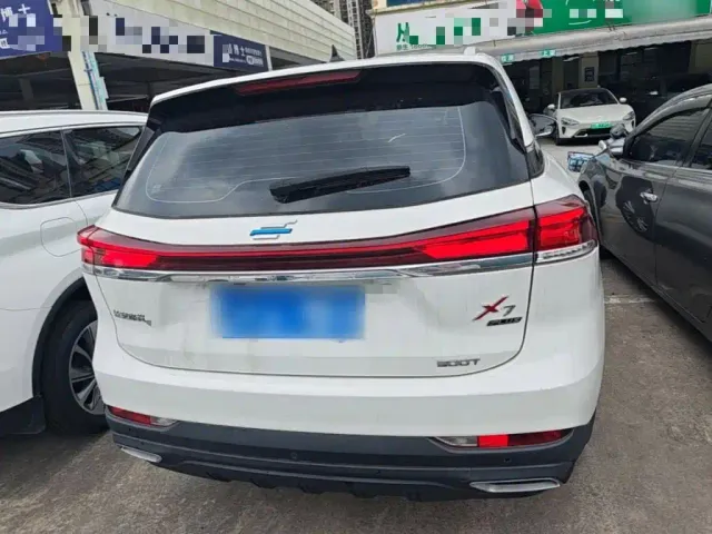 Changan X7 Plus — Фото автомобиля 5