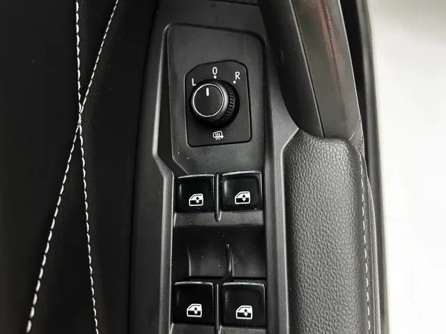 Volkswagen Tiguan L — Фото автомобиля 19