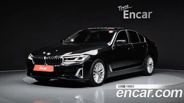 Фотография автомобиля — BMW 5 Series G30