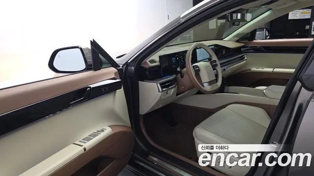 Hyundai Grandeur GN7 — Фото автомобиля 15