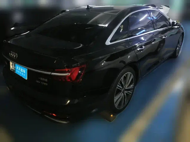Audi A6L — Фото автомобиля 2