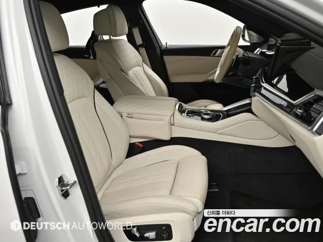 BMW X6 xDrive40i M Sport — Фото автомобиля 11