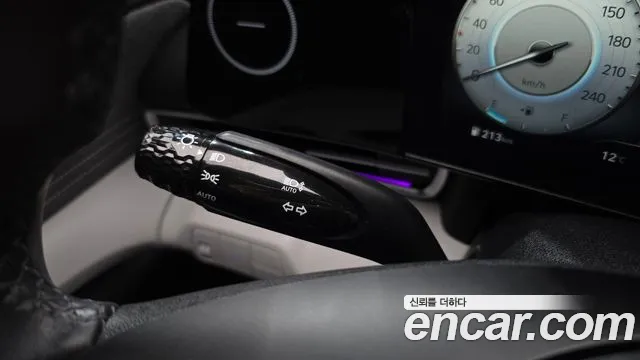 Hyundai Avante CN7 — Фото автомобиля 30
