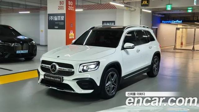 Фотография автомобиля — Mercedes-Benz GLB-Class X247