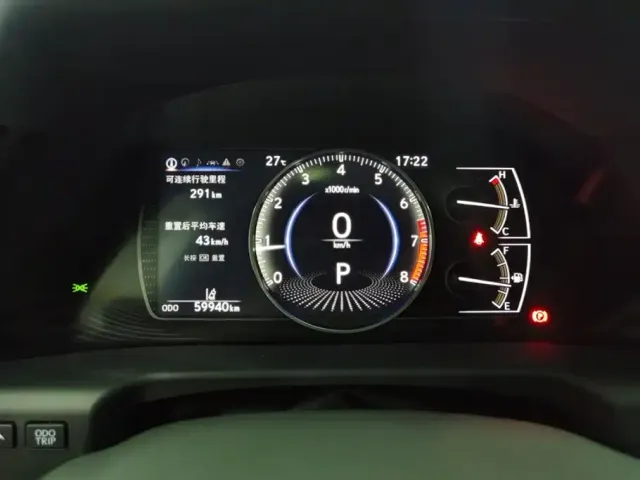 Lexus ES — Фото автомобиля 14