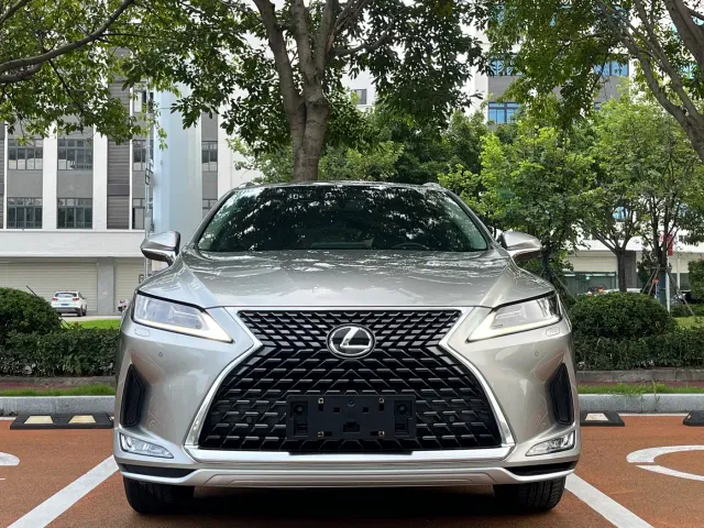 Lexus RX — Фото автомобиля 2