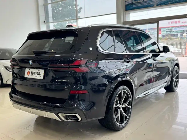 BMW X5 — Фото автомобиля 5