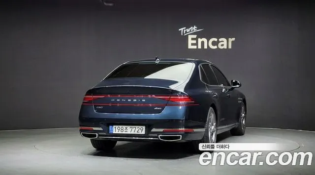 Genesis G90 — Фото автомобиля 4