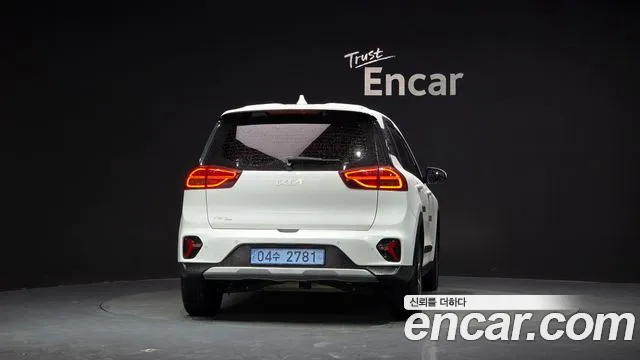 Kia Niro Niro Plus Earth — Фото автомобиля 4