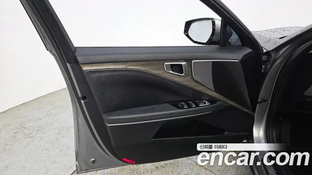 Kia K8 2.5 Бензин 2WD — Фото автомобиля 23