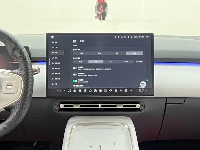 Xpeng P7+ — Фото автомобиля 21