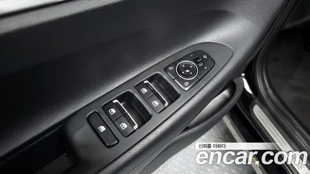 Hyundai Grandeur Новый Grandeur IG — Фото автомобиля 28