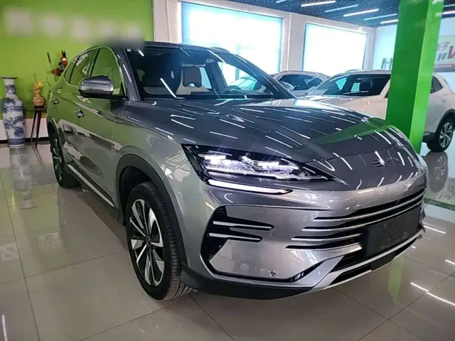 BYD Song PLUS — Фото автомобиля 3