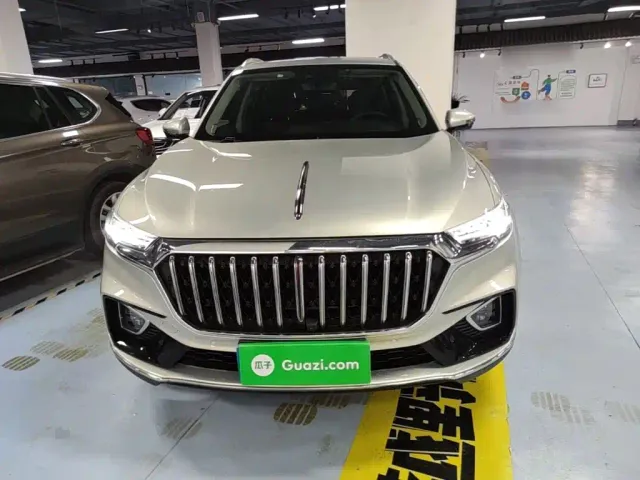 Hongqi HS5 — Фото автомобиля 2