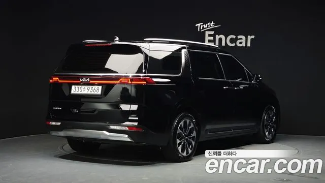 Kia Canival Carnival 4 поколение Бензин 9 мест Signature — Фото автомобиля 2