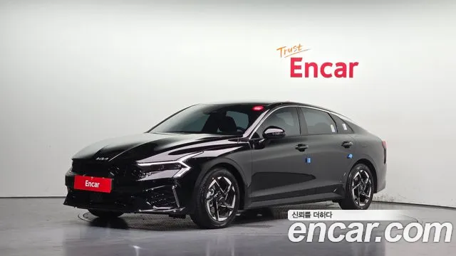 Фотография автомобиля — Kia K5 Generation 3