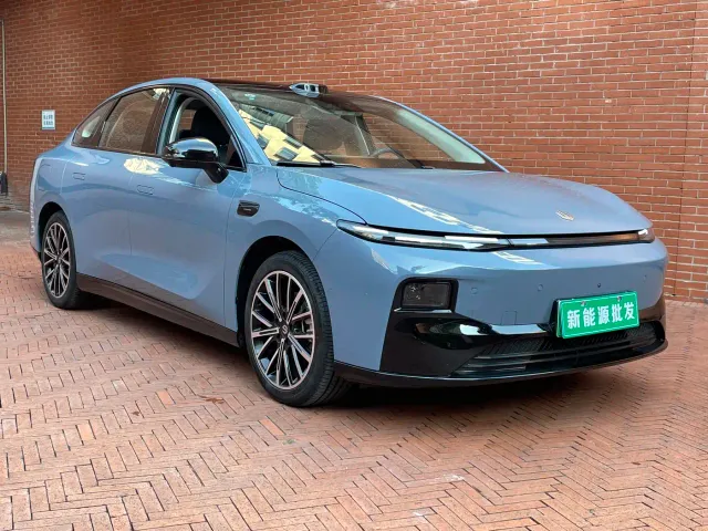 Leapmotor B01 — Фото автомобиля 3