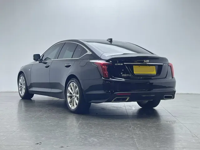 Cadillac CT5 — Фото автомобиля 6