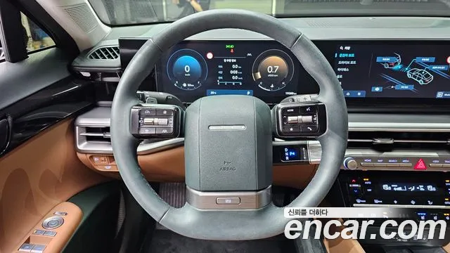 Hyundai Grandeur Grandeur (GN7) 2.5 Бензин 2WD — Фото автомобиля 5