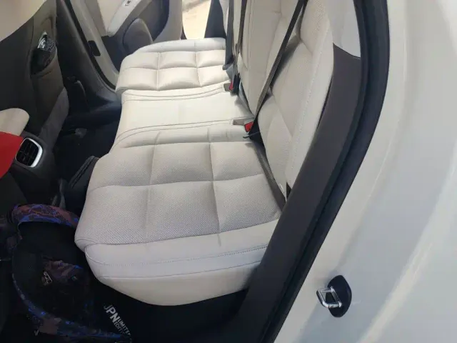 IM Motors LS6 — Фото автомобиля 14
