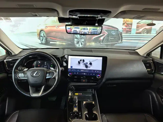 Lexus NX — Фото автомобиля 5