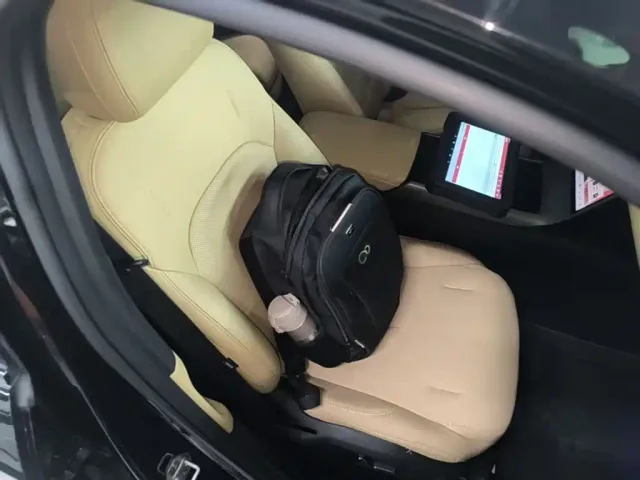 Geely Galaxy L6 — Фото автомобиля 24