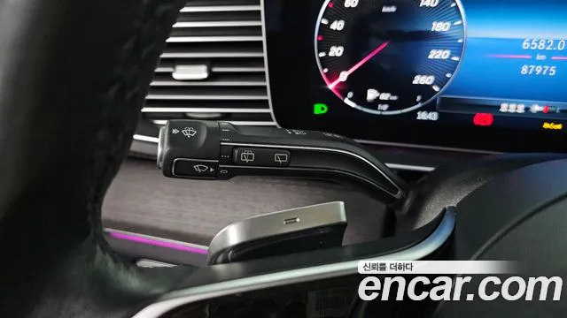 Mercedes-Benz GLE-Class — Фото автомобиля 8