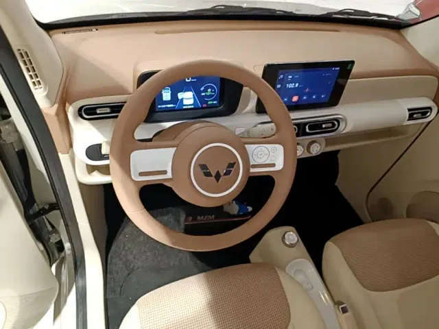 Wuling Hongguang Mini EV — Фото автомобиля 10