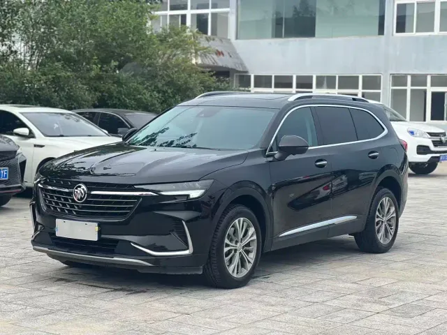 Фотография автомобиля — Buick Envision Plus