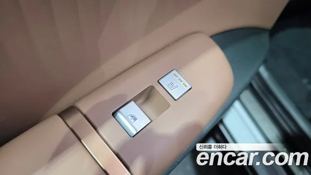 Hyundai Grandeur — Фото автомобиля 22