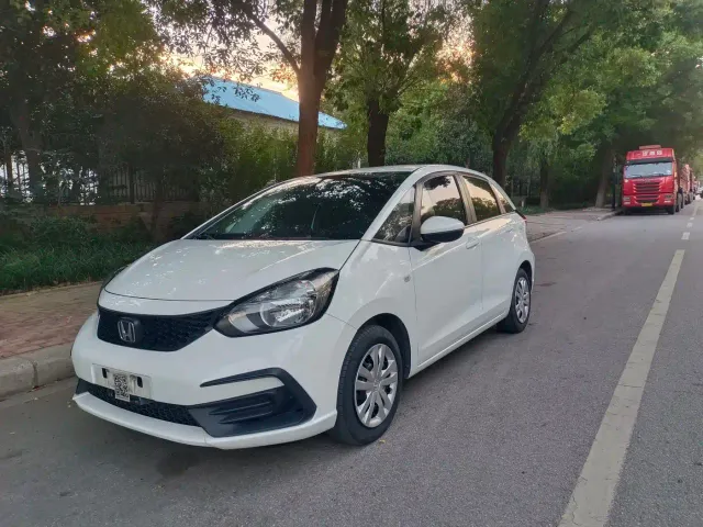 Фотография автомобиля — Honda Fit