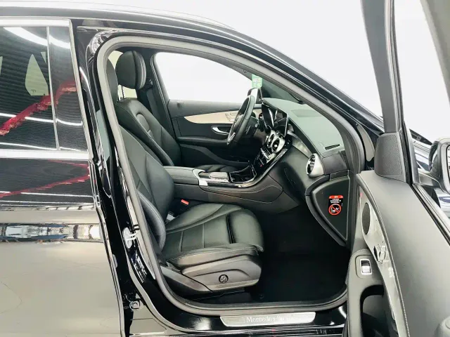 Mercedes-Benz Mercedes-Benz GLC 2022 Facelift GLC 260 L 4MATIC Dynamic — Фото автомобиля 12