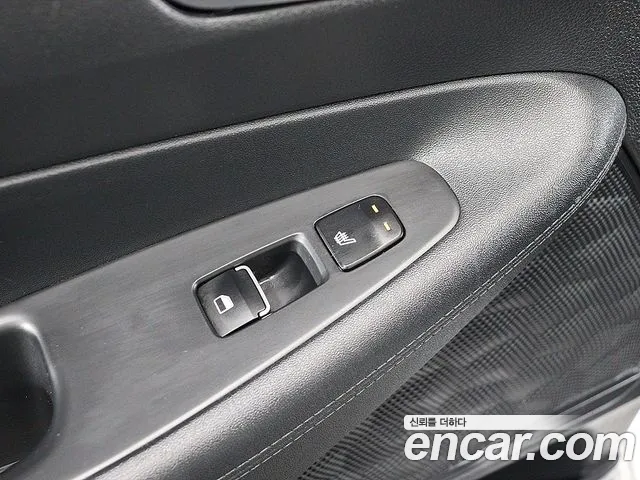 Hyundai Santafe Новый Santa Fe Дизель 2.2 4WD — Фото автомобиля 13