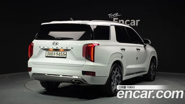 Hyundai Palisade Palisade Дизель 2.2 2WD — Фото автомобиля 2