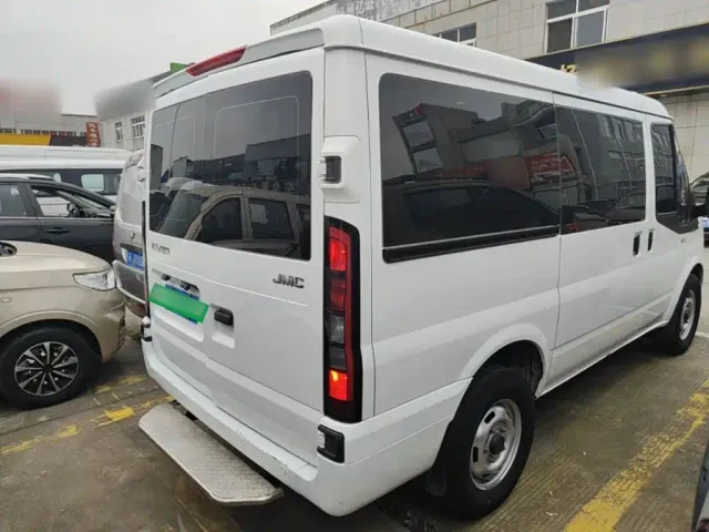 JMC Fushun — Фото автомобиля 6