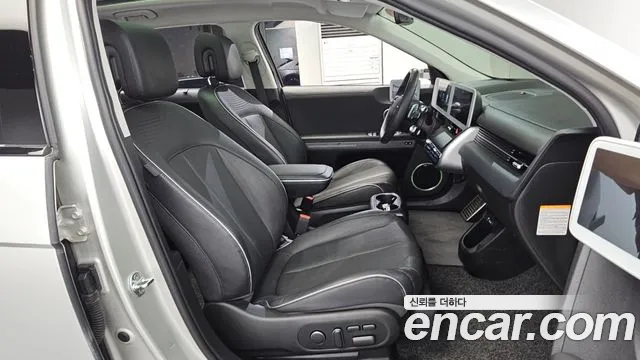 Hyundai Ioniq 5 — Фото автомобиля 16