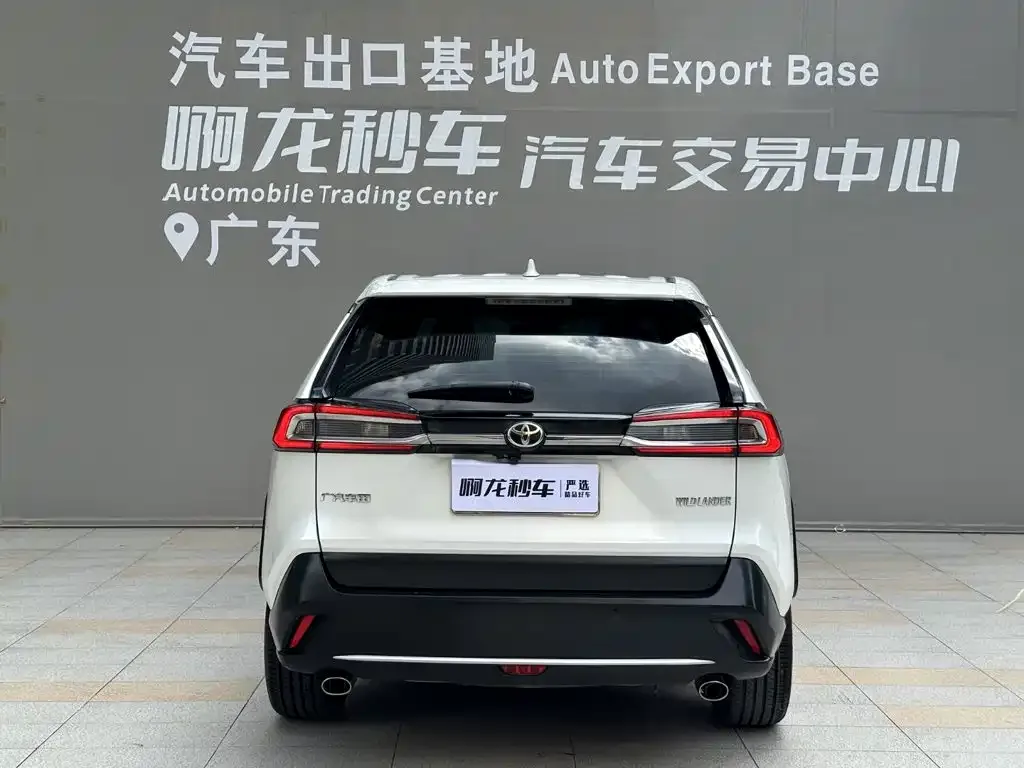 Toyota Wildlander 2022 2.0L CVT FWD Premium Edition — Фото автомобиля 4