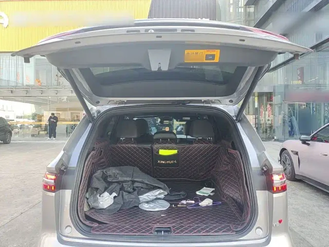 Geely Xingyue L — Фото автомобиля 18