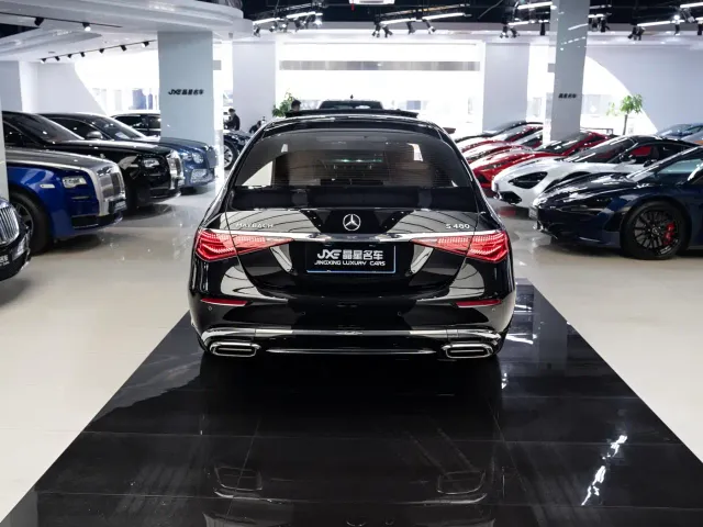 Mercedes-Benz Maybach S-Class — Фото автомобиля 14